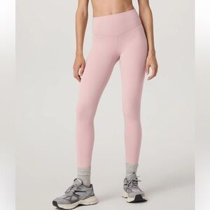 Vuori All The Form Leggings Vintage Rose Size Medium nwt